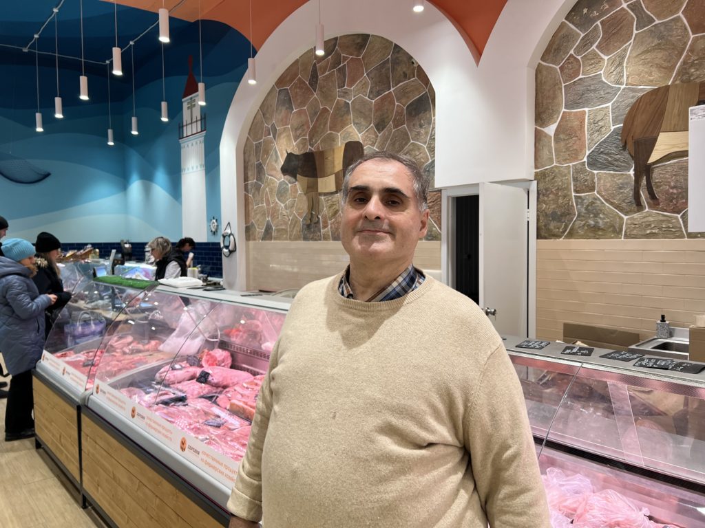 Планировка продуктового рынка выполнена компанией Канаян